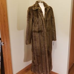 Gorgeous Faux Fur Coat